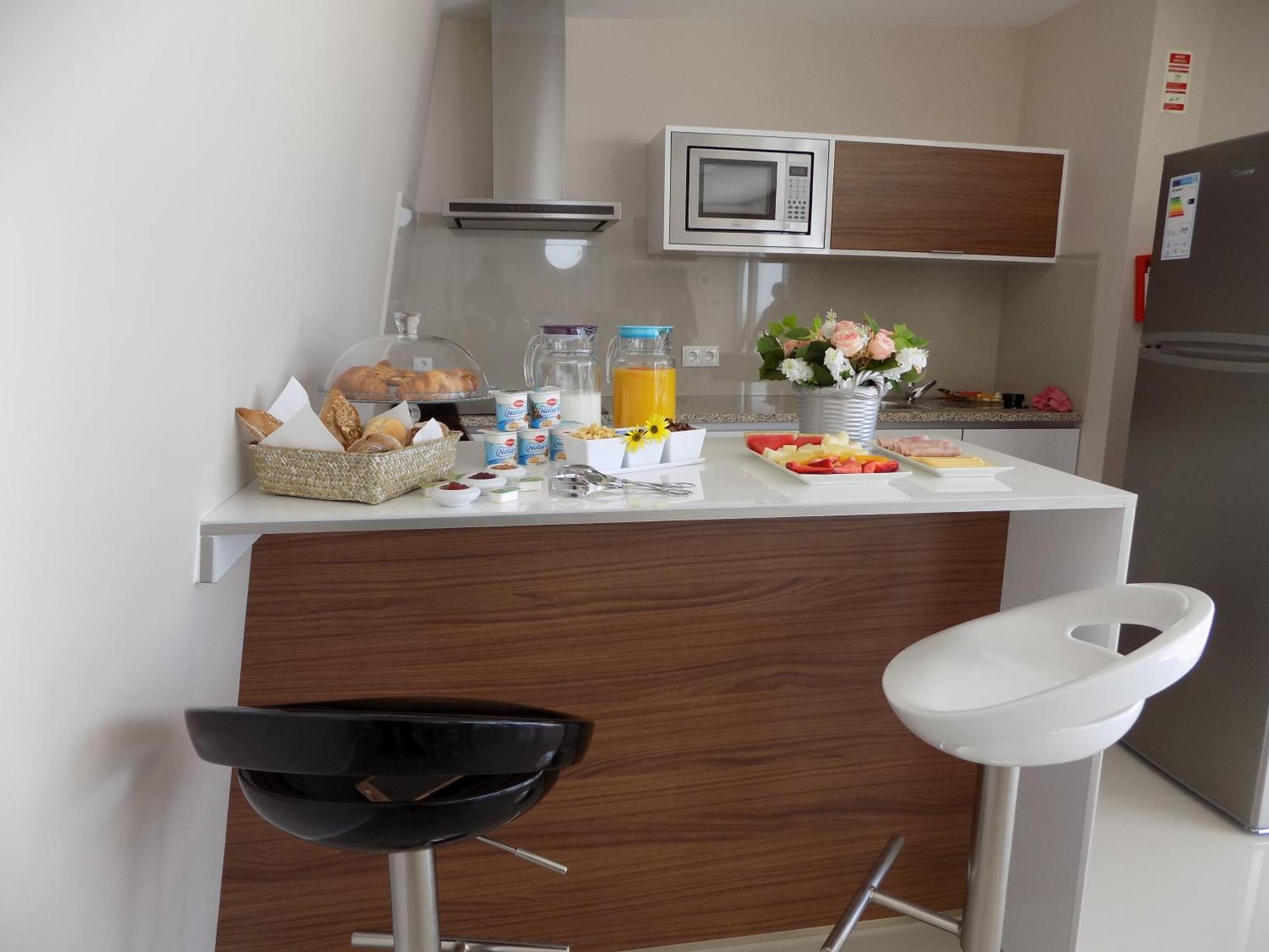 CMB Guesthouse Apúlia Eksteriør billede